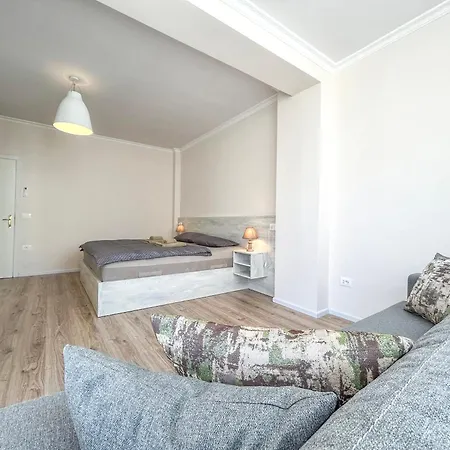 Freedom 1141 Apartment *